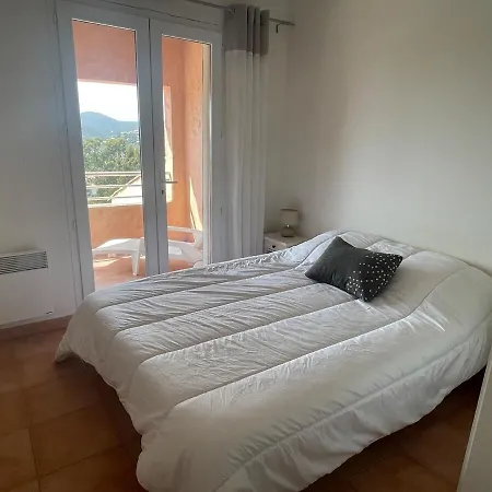 Apartment Appt 2 Etoiles - Parking - Clim - Piscine - A 300m *